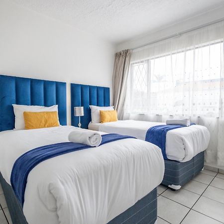 Safi Luxury Apartment 2 Ист-Лондон Экстерьер фото