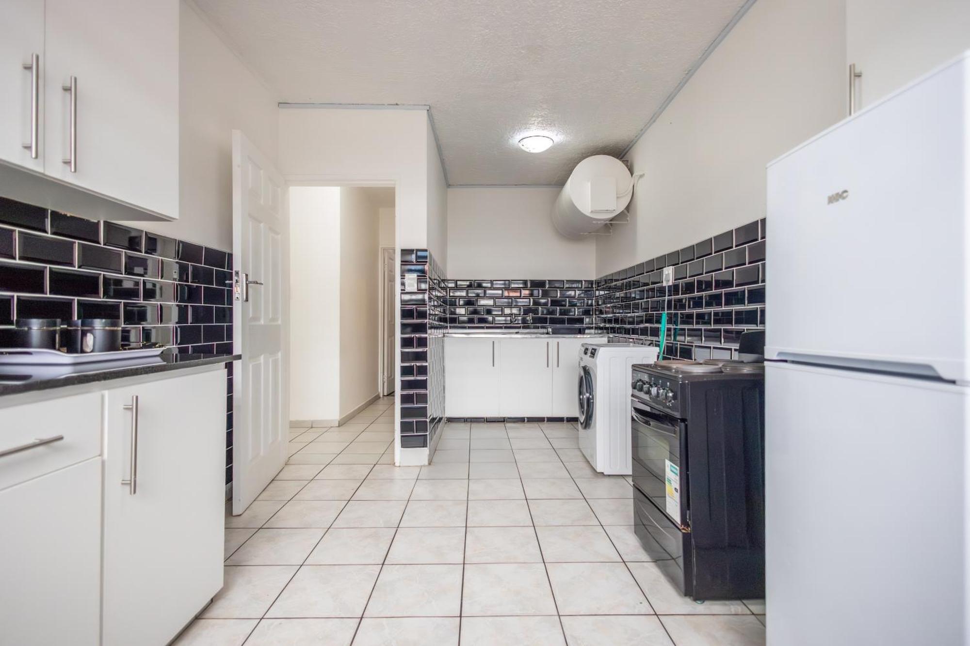 Safi Luxury Apartment 2 Ист-Лондон Экстерьер фото